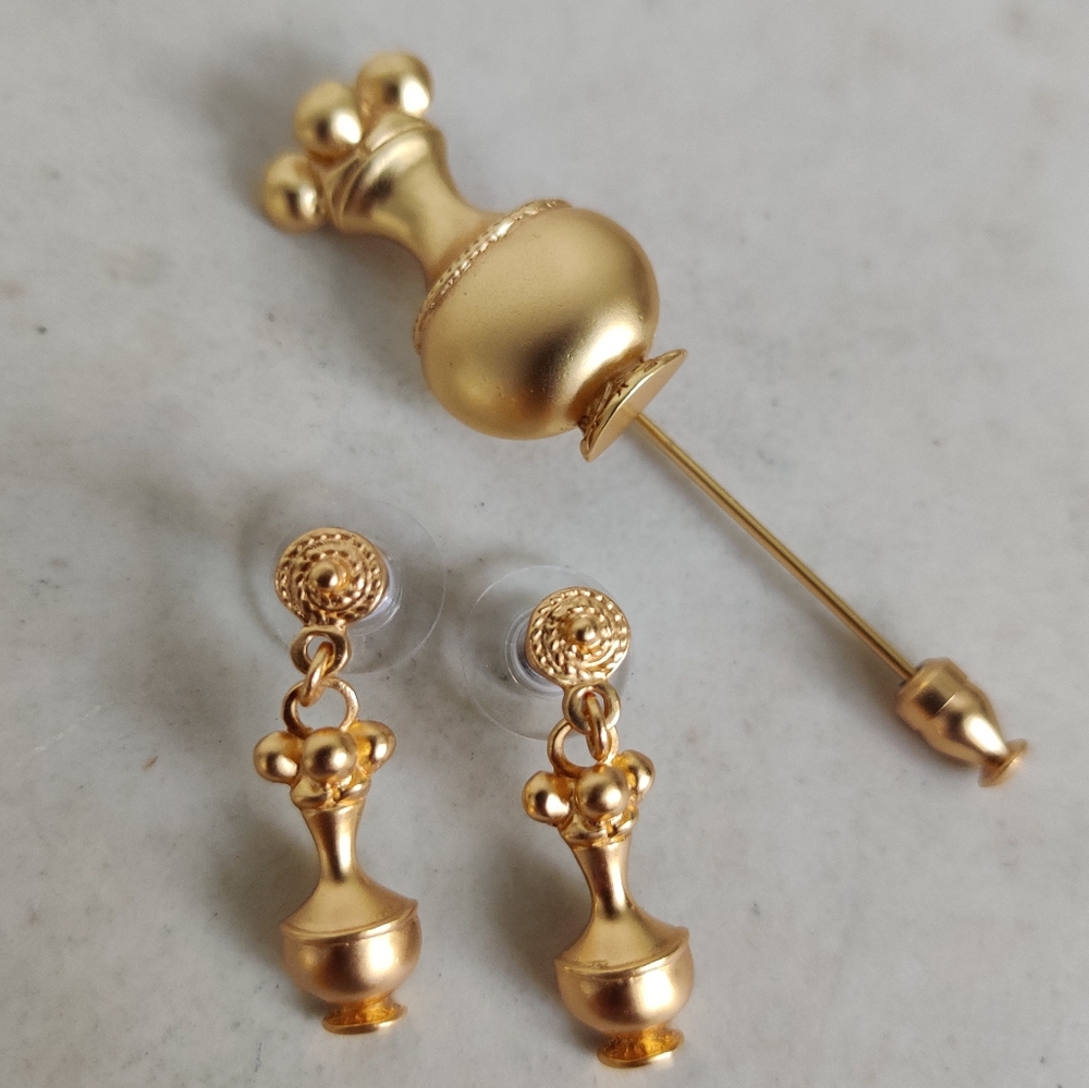 Pre-columbian Indigenous Quimbaya Poporo Vessel Earrings & Pin Set NWOT